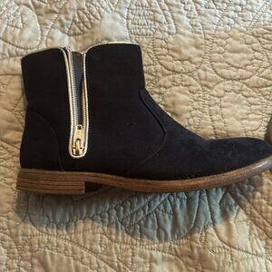 Blue Suede boots